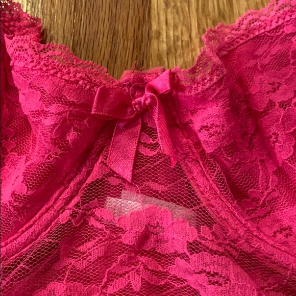 pink lace wire bralette - Picture 2 of 3